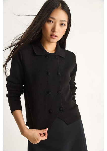 Kadın Çift Düğme Detaylı Kruvaze Hırka fırsatları