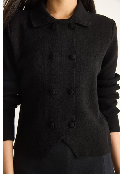 Kadın Çift Düğme Detaylı Kruvaze Hırka