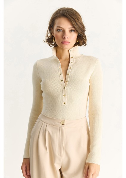 Kadın Çıtçıtlı Fitilli Dik Yaka Uzun Kollu Basic Triko Bluz fiyatları