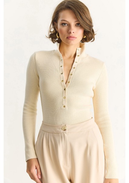 Kadın Çıtçıtlı Fitilli Dik Yaka Uzun Kollu Basic Triko Bluz indirimleri