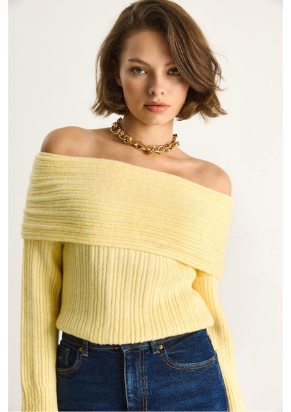 Kadın Degaje Yaka Kazak