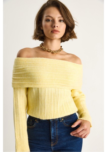 Kadın Degaje Yaka Kazak fırsatları