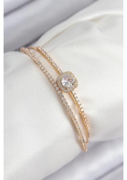 Pirinç Zirkon Taşlı Baget Model Gold Renk Kadın Bileklik - TJ-BB7871