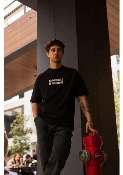 Unisex Bisiklet Yaka Baskılı Oversize T-Shirt - Siyah fiyatları