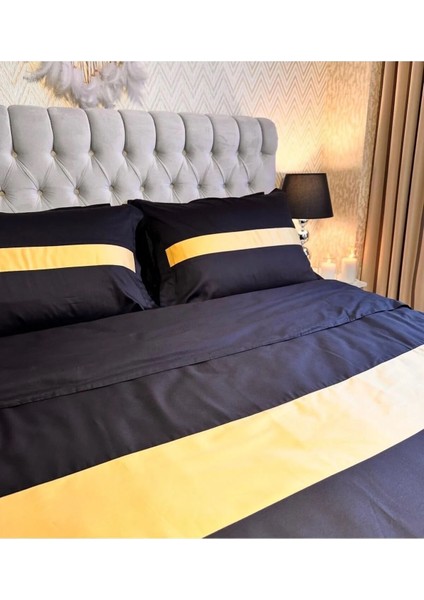 Siyah Altın Şeritli Pamuk-Saten Yastık Kılıfı