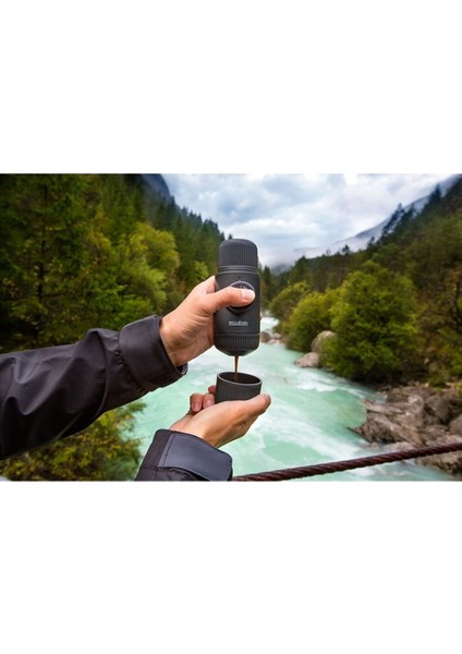 Portatif Manuel Espresso Makinesi, Şık Gri Tasarım, Hızlı ve Kolay Kahve Keyfi indirimleri