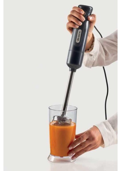 Siyah ve Bej Renklerde Çok Fonksiyonlu El Blender Seti, Pratik Kullanım Için Ideal modelleri