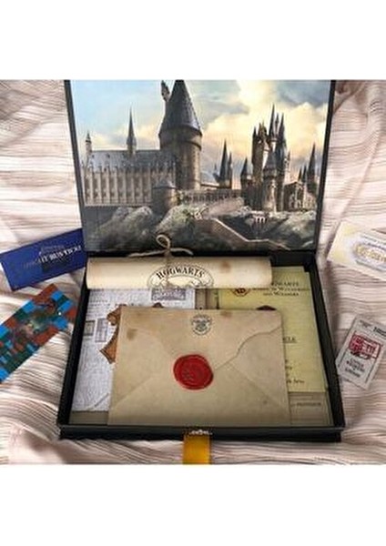 Hogwarts Davet Mektup Seti Sert Mukavva Kaplama Özel Tasarım Siyah Kutu