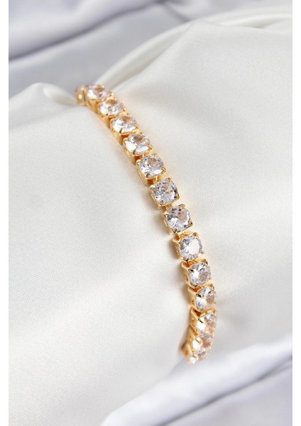 Pirinç Zirkon Taşlı Kare Model Gold Renk Asansörlü Kadın Bileklik - TJ-BB7792