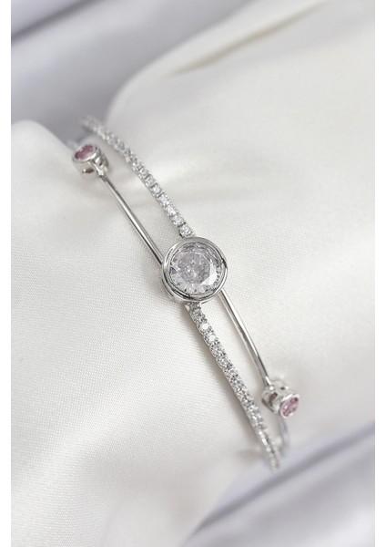 Pirinç Zirkon Taşlı Pırlanta Model Gümüş Renk Kadın Bileklik - TJ-BB7880