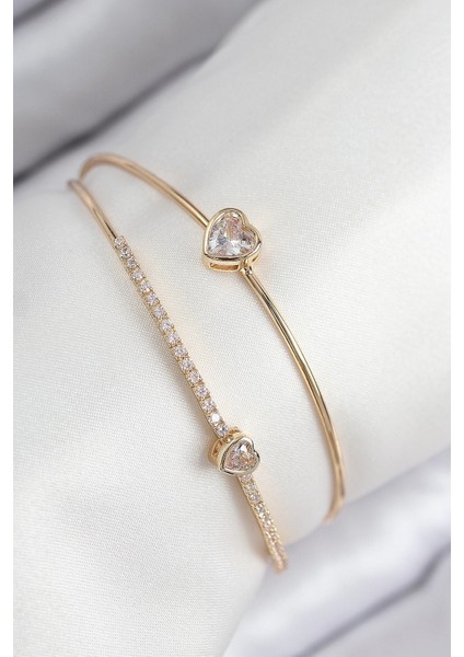 Pirinç Zirkon Taşlı Kalp Model Gold Renk Kadın Bileklik - TJ-BB7869