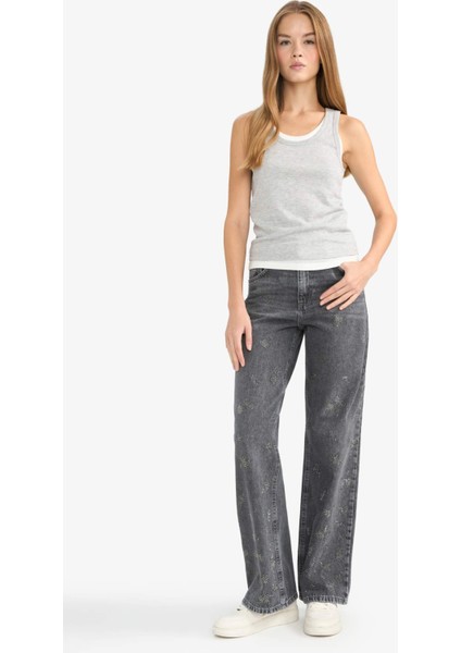 Regular Fit V Yaka Fitilli Kaşkorse Atlet G3012AX25AU fiyatları