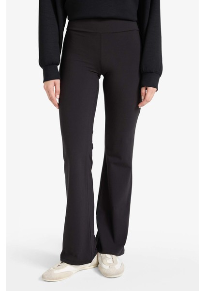 Yumuşak Dokulu İspanyol Paça Pantolon-Fall in Love Loungewear F7872AX25WN indirimleri