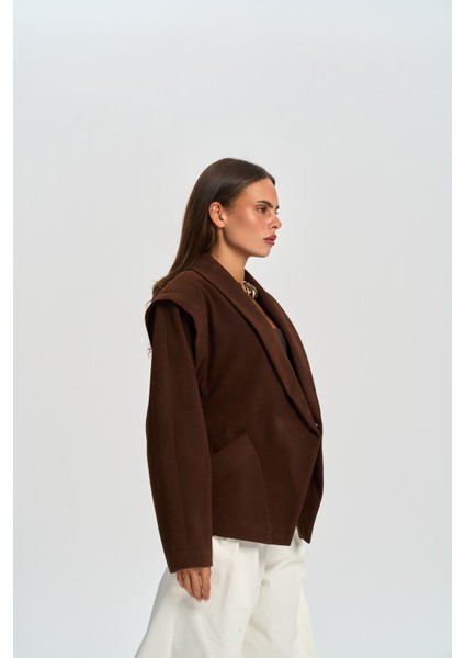 Bronte Omuz Detaylı Kahve Blazer fırsatları