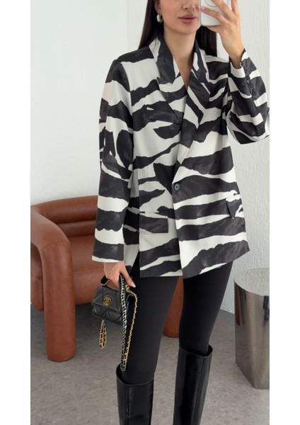 Zebra Saten Ceket fırsatları