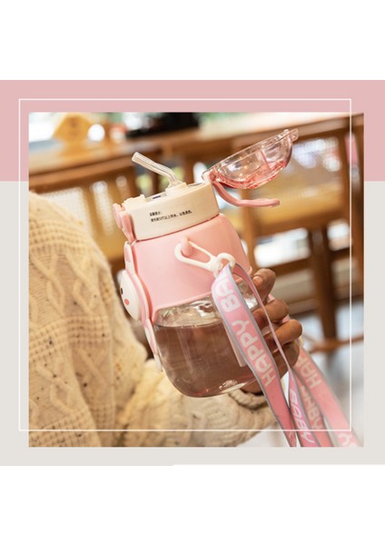 Yüksek Görünümlü Çocuk Uzay Kapsülü Büyük Kapasiteli Su Bardağı Çocukların Yaratıcı Pipetli Bardağı (Yurt Dışından) modelleri