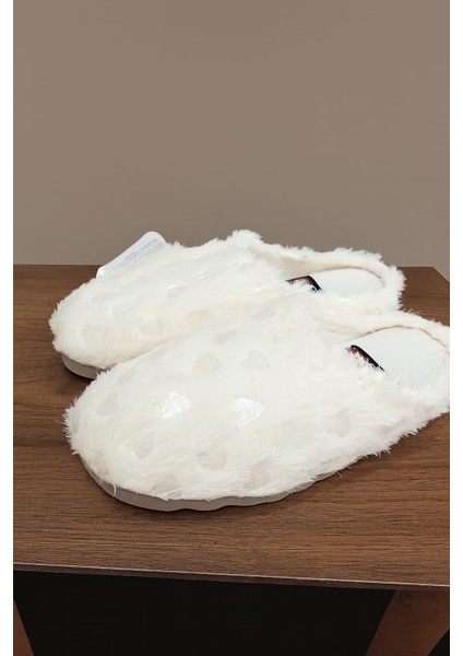 Gezer Kışlık Kadın Ev Terliği modelleri