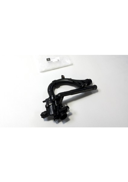 Mercedes E Serisi C207 M274 Termostat Gövdesi A2742000615