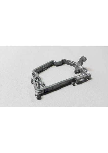 Mercedes E Serisi W210 S210 1995-2003 Dış Ayna Braketi Sağ fiyatları