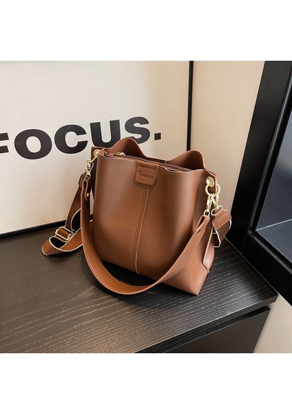 Büyük Kapasiteli Kova Çanta Moda Geniş Bant Çapraz Omuz Çanta Tek Omuz El No Toto Çanta (Yurt Dışından)