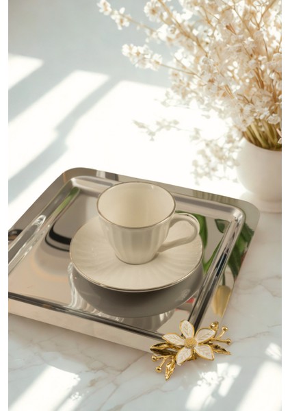 6'lı Kare Paslanmaz Çelik Tepsi Seti 21X21 Cm, Gold Papatya Figürlü Sunum Tepsisi fiyatları