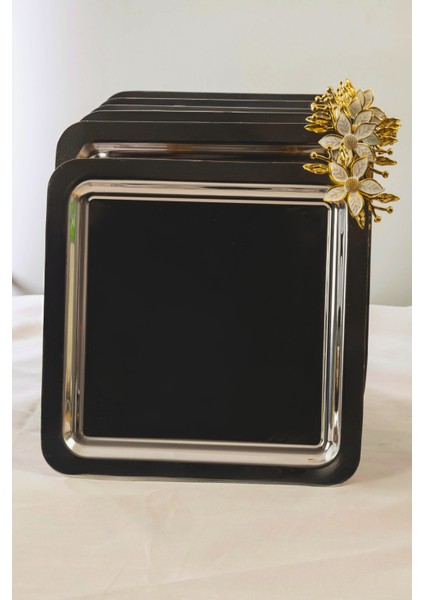 6'lı Kare Paslanmaz Çelik Tepsi Seti 21X21 Cm, Gold Papatya Figürlü Sunum Tepsisi fırsatları