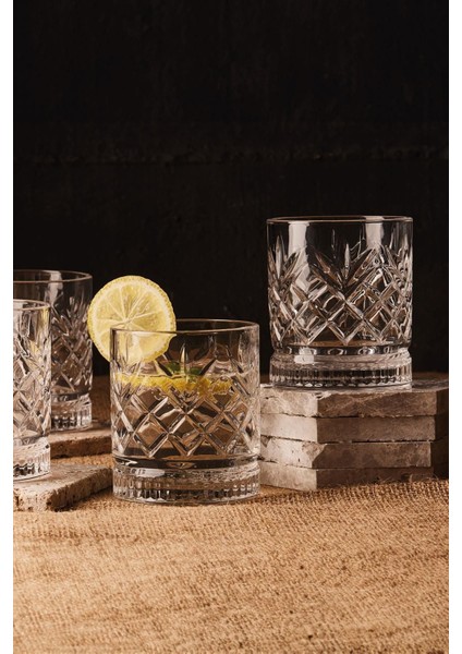 Şık 4'lü 220ML Short Bardak Seti, Beyaz, Modern ve Dayanıklı Tasarım