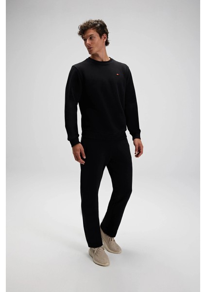 Pamuklu Regular Fit Bisiklet Yaka Logolu Sweat Erkek Sweat EM579 fiyatları