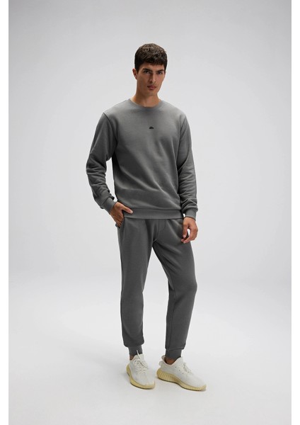 Pamuklu Regular Fit Bisiklet Yaka Logolu Sweat Erkek Sweat EM556 fırsatları