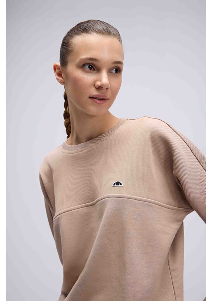 Logolu Pamuklu Regular Fit Bisiklet Yaka Sweat Bayan Sweat EF567 modelleri