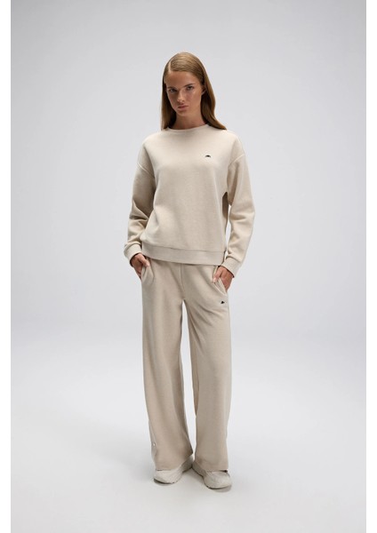 Pamuklu Regular Fit Bisiklet Yaka Logolu Sweat Bayan Sweat EF540 modelleri