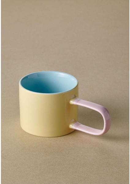 Sarı Porselen Kupa 270 Ml, Şık ve Dayanıklı Ev ve Ofis Kullanımı Için Ideal. modelleri