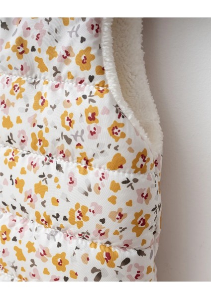 Kız Yelek Çiçek Baskılı Ekru modelleri