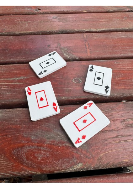 Iskambil Kartı Magnet Seti – 4’lü As Kartı Tasarımlı Buzdolabı ve Pano Süsü modelleri