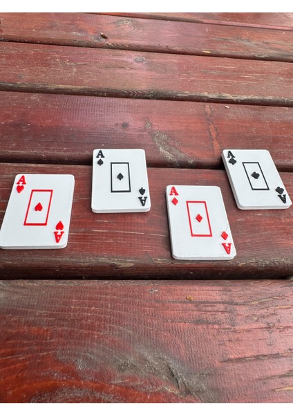 Iskambil Kartı Magnet Seti – 4’lü As Kartı Tasarımlı Buzdolabı ve Pano Süsü indirimleri