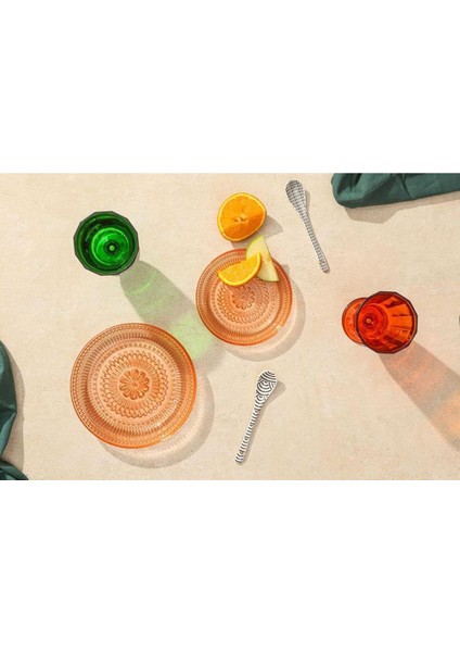 Turuncu 12CM Küçük Tabak, Şık ve Dayanıklı Ev Kullanımı Için Ideal.