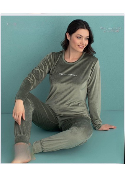 Kadın Kışlık Bisiklet Yaka Kadife Pijama Takımı 13165EY - 1 Adet
