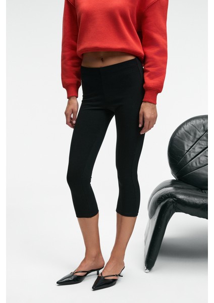 Syrelıa Kadın Esnek Kumaşlı Slim Fit Capri Siyah Tayt modelleri
