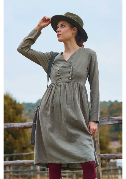 V Yaka Düğme Detaylı Fermuar Kapamalı Uzun Kollu Elbise