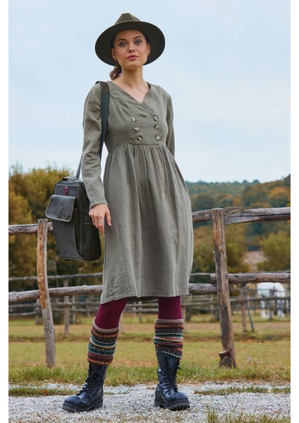 V Yaka Düğme Detaylı Fermuar Kapamalı Uzun Kollu Elbise fırsatları