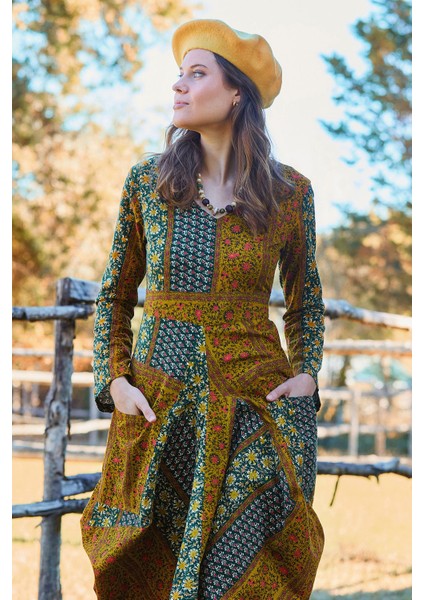 Asimetrik V Yaka Beli Bağlamalı Uzun Kollu Elbise fırsatları