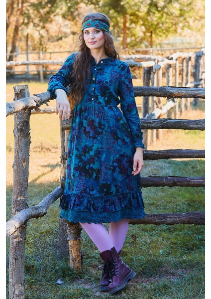 Düğme Detaylı Dantelli Uzun Kollu Elbise fiyatları