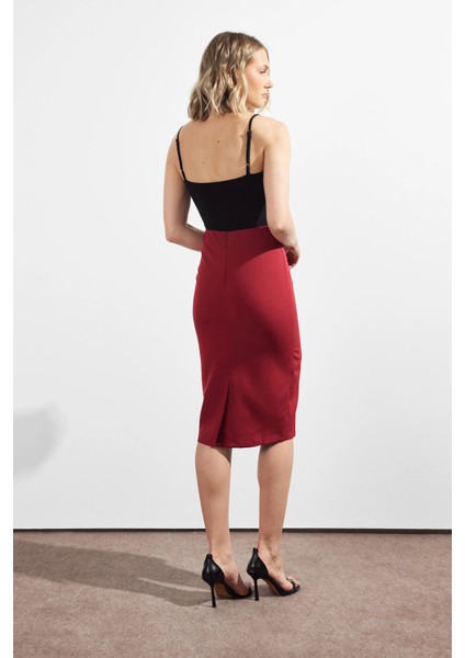 Kadın Bordo Mevsimlik Yırtmaç Detaylı Etek 1903-70