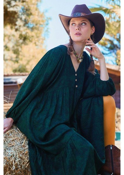 Kat Detaylı Balon Kol Uzun Elbise fırsatları