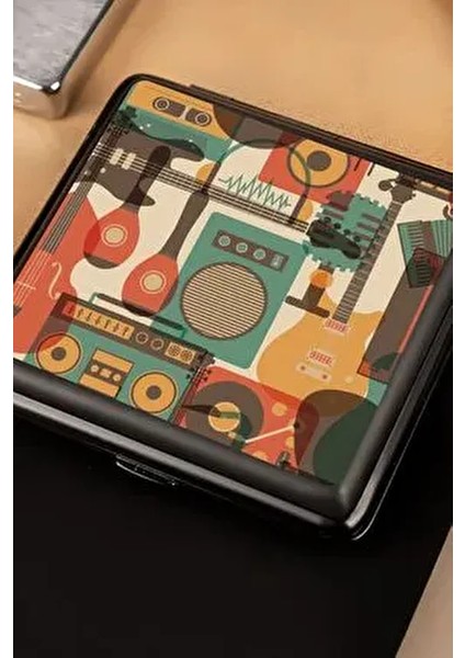 Şık Hediye Seçeneği Müzik Temalı Sigara Tabakası Mat Siyah Metal 20 Adet Kapasite 95 x 90 mm