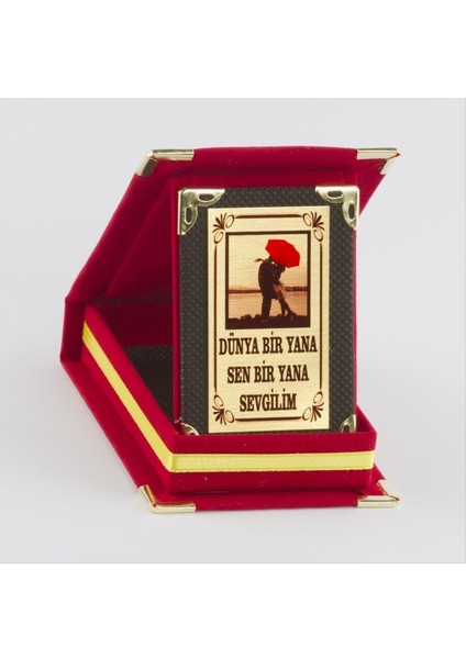 Msa-Shop Dünya Bir Yana Sen Bir Yana Sevgilim Plaketi-Kırmızı fiyatları