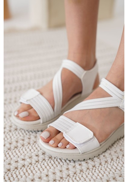 Kanze Beyaz Kadın Sandalet indirimleri