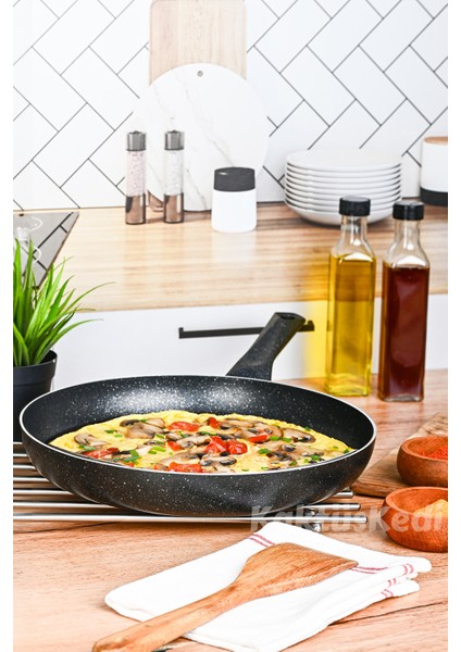 Yapışmaz Taban Granit Tava 32 cm 7177921 indirimleri