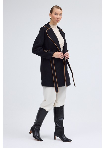 Kaşe Kadın Şık Yaka Kemerli Kaban