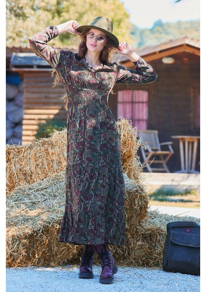 V Yaka Gipe Detaylı Volanlı Kışlık Elbise fırsatları